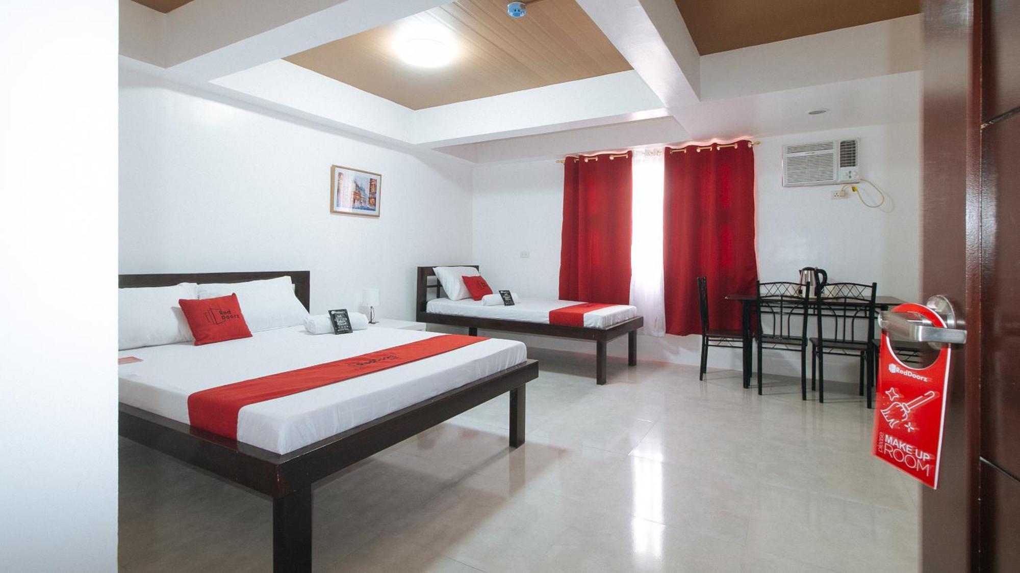 Reddoorz Near Ust Sampaloc Manila Hotel Exterior foto